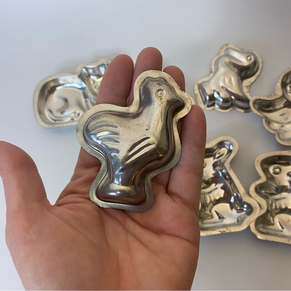 Set of 8 vintage tin chocolate molds - Picture 6 of 8